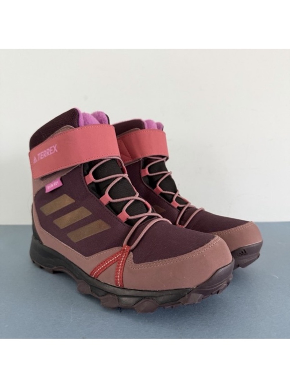 Adidas Terrex Snow Cold.RDY Shadow Maroon Pulse Lilac Snow‎ Youth Winter Boots